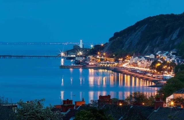 *Family Home In Mumbles. Close To The Beach* Kültér fotó