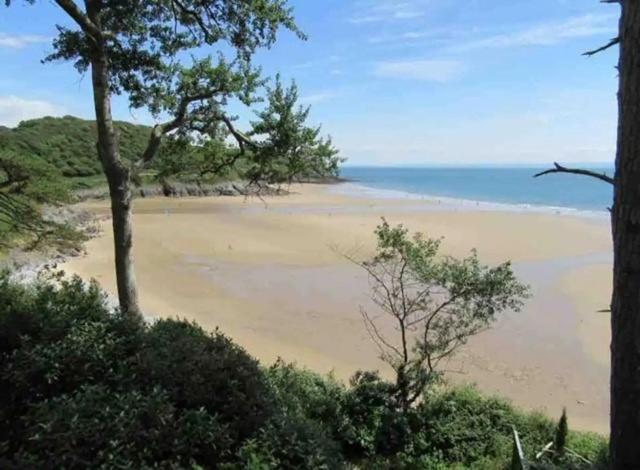 *Family Home In Mumbles. Close To The Beach* Kültér fotó